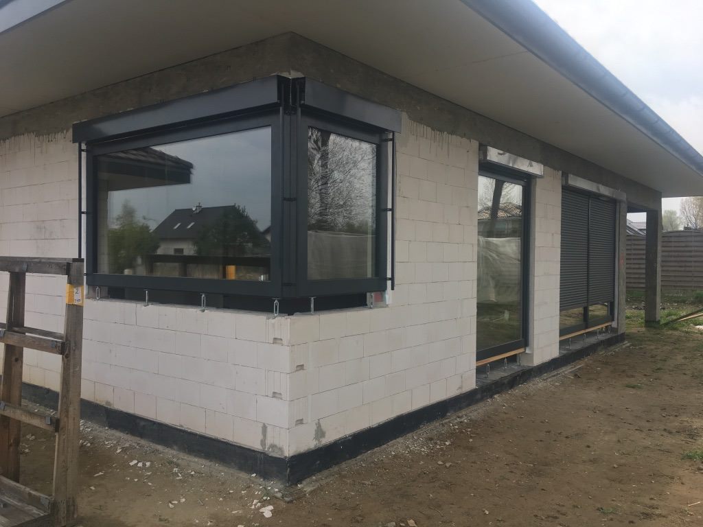 48370434_944185112453478_4870819326883528704_n